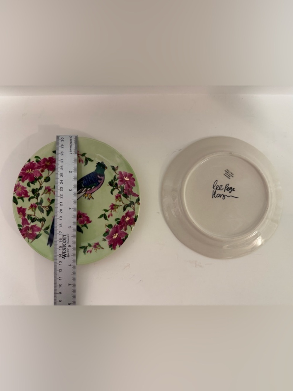 Anthropologie Lee Page Hanson Plumology Series 7" Parrot Bird Plates Set of 2 - Picture 3 of 5